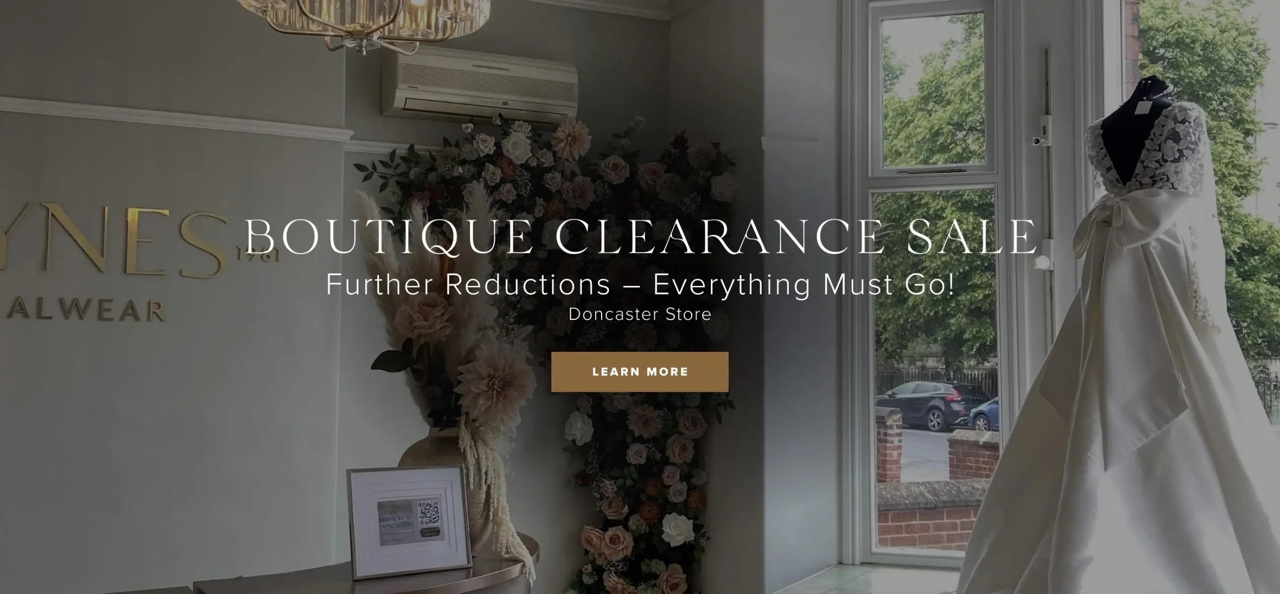 Boutique Clearance Sale Banner for Desktop